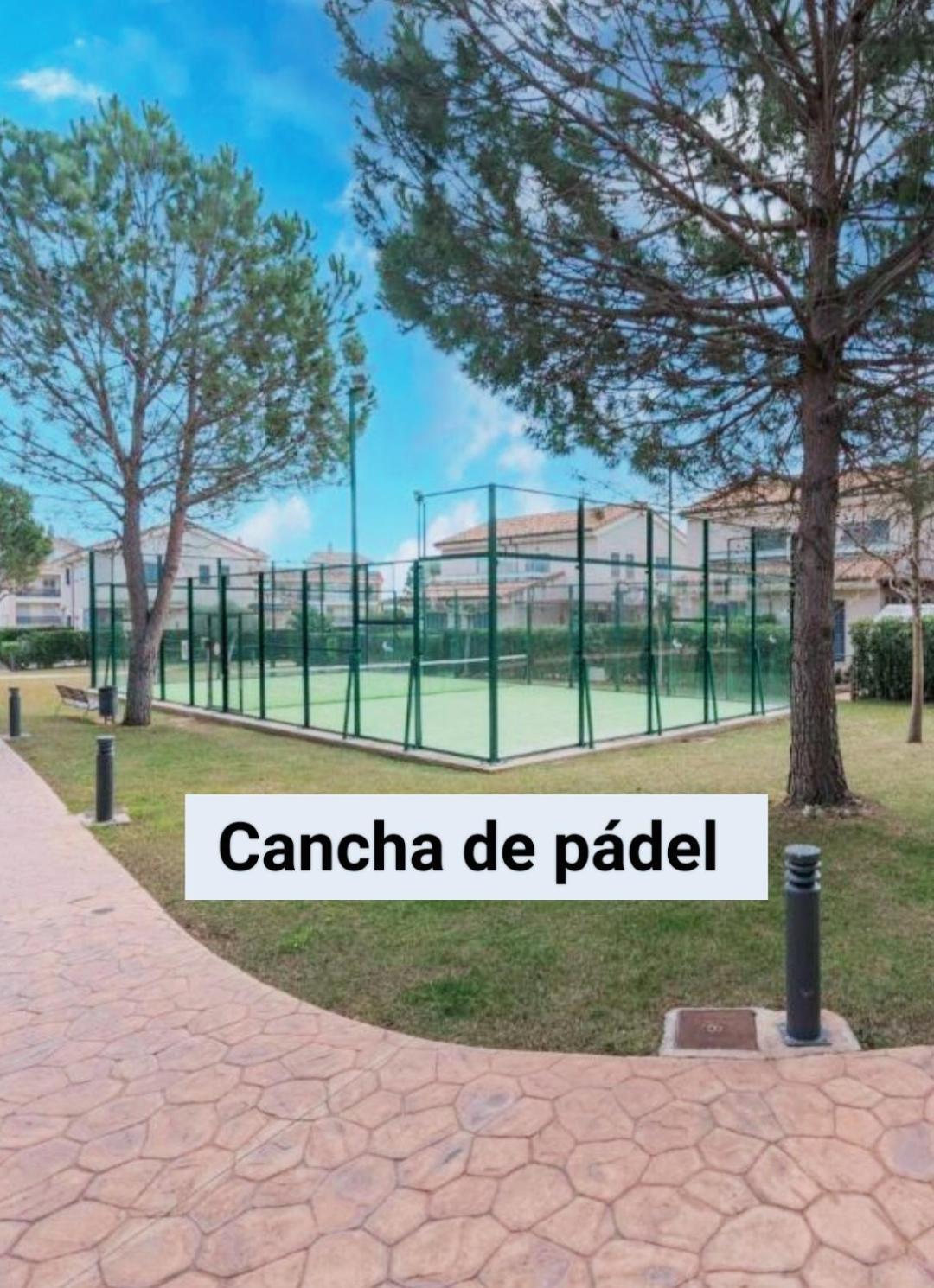 Espectacular Chalet Adosado Para Vacaciones En Panoramica Golf Sant Jordi Экстерьер фото